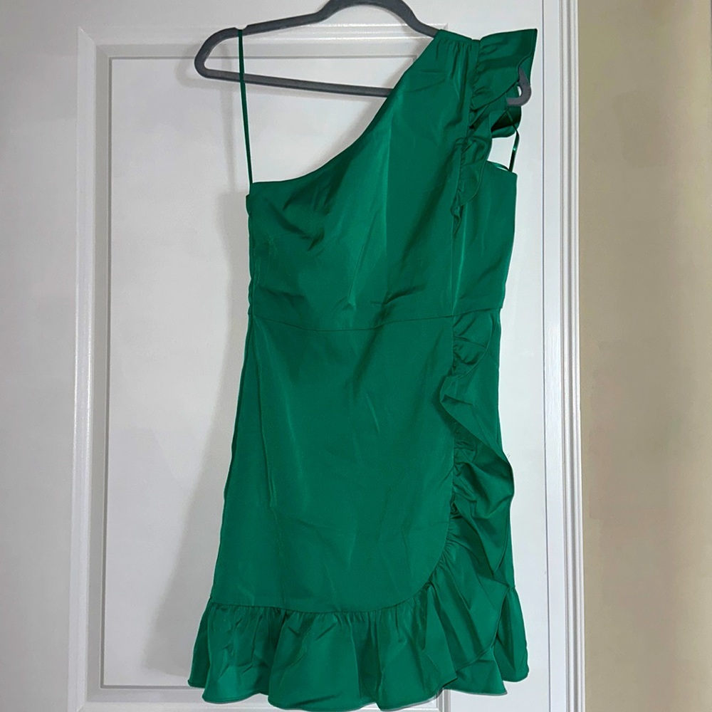 Gorgeous J Crew kelly green one shoulder dress!
